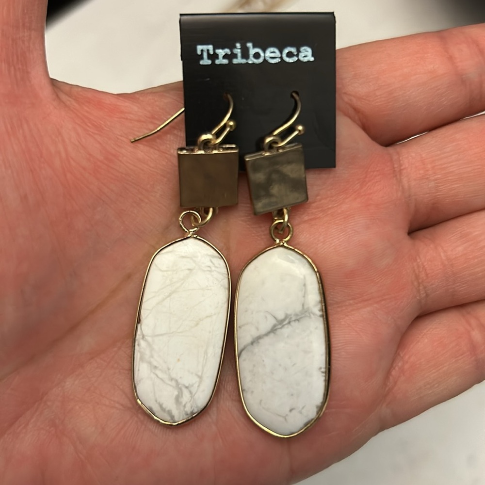 Tribeca Earrings - Picture 2 of 4